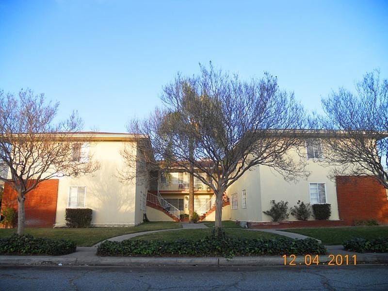 1st image of 211 Sonora Dr