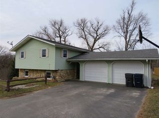 246 W Mill St, Poynette, WI 53955