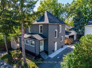 5595 Wesley Pl, Niagara Falls, ON L2E3Z4