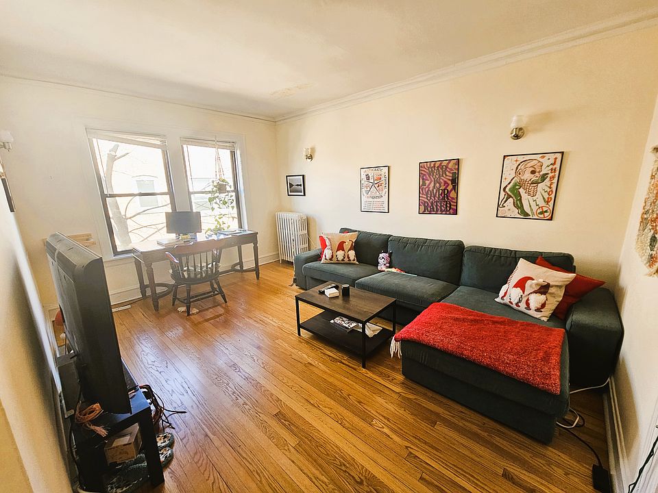 1st image of 4800 N Paulina St #3
