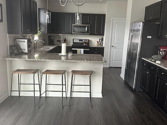 Breakfast area and Kitchen