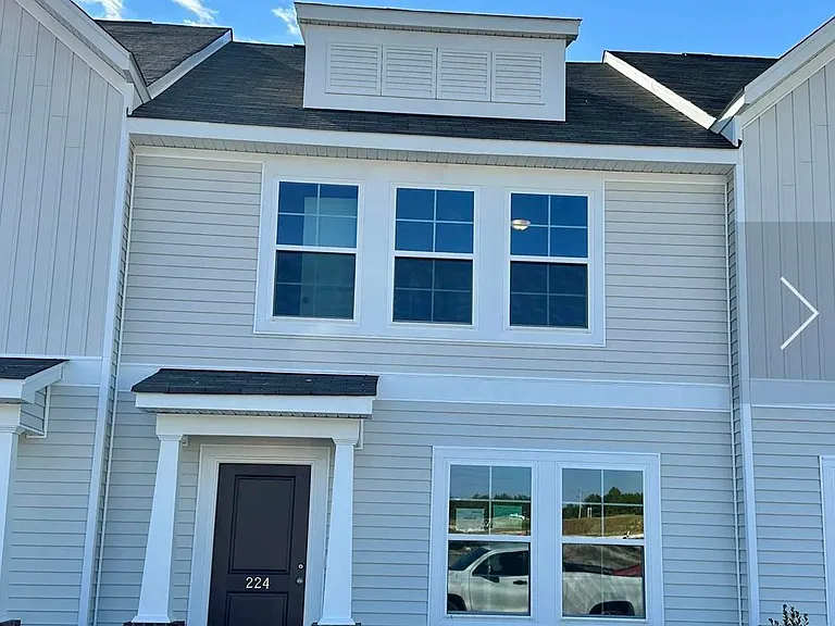 2014 Skyline Rd — Photo 1