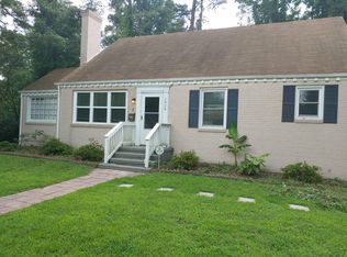 1826 Arch St, Petersburg, VA 23805