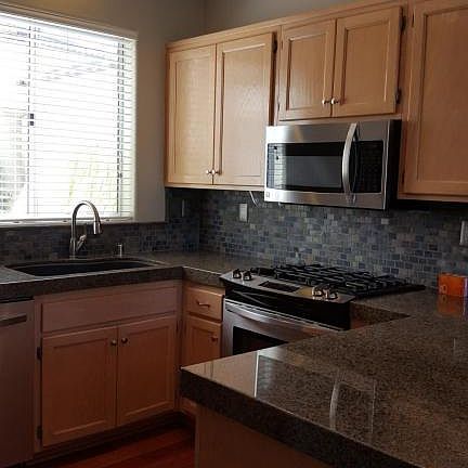 3rd image of 4133 Hillpark Ct #118