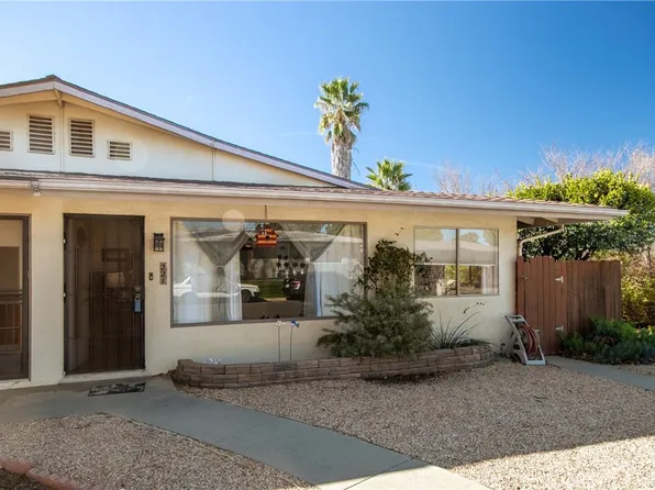 221 Summit View Dr, Calimesa, CA 92320