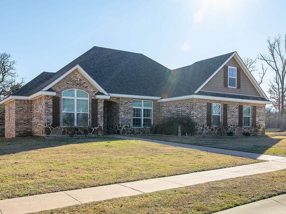 1st image of 600 Corrigan Trails Blvd