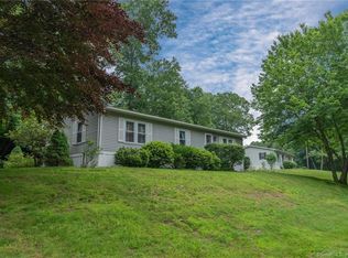 47 Colchester Cmns, Colchester, CT 06415