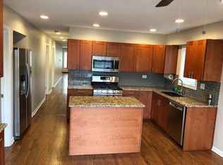 6729 N Oxford Ave FLOOR 2, Chicago, IL 60631