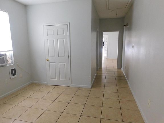 2nd image of 2221 Saint Anthony St