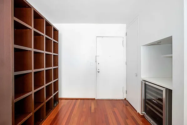 Rented by Compass | media 6