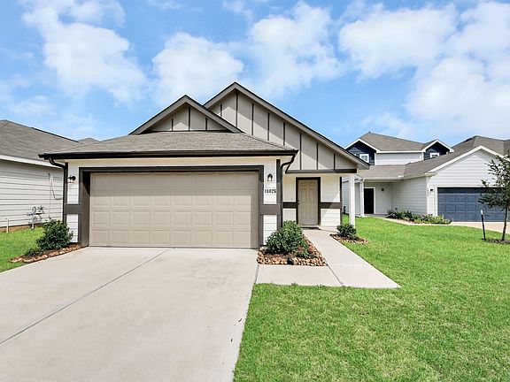 2nd image of 14026 Chinook Dr