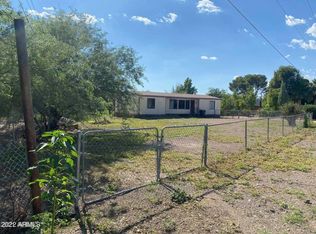 6914 N Valentine Rd, Dudleyville, AZ 85192