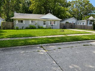 264 Helen St, Inkster, MI 48141