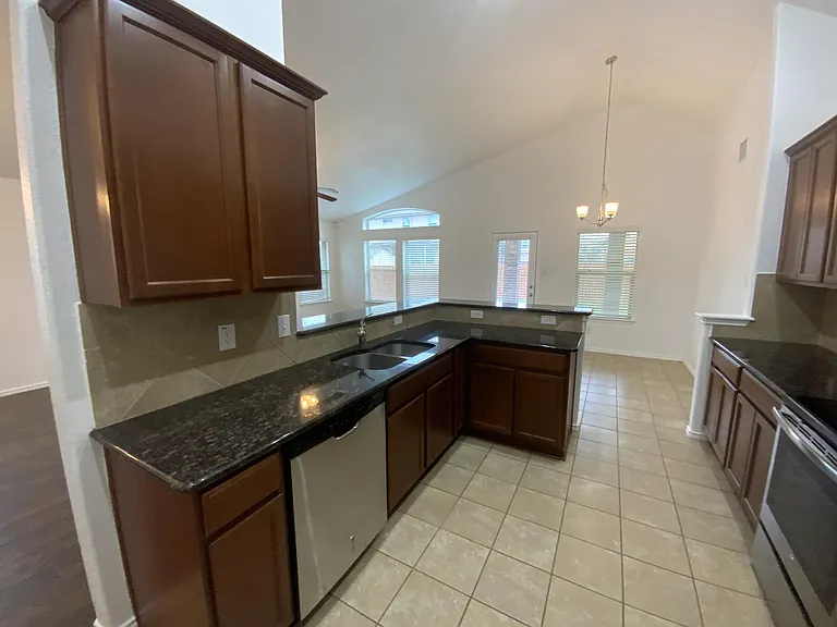6709 Mustang Creek Rd — Photo 12