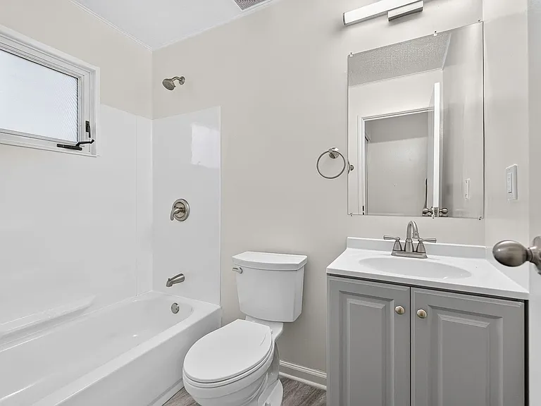 5168 Mapleridge Dr — Photo 19