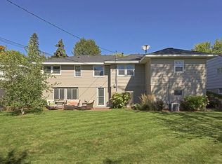 9005 Stanlen Rd, Saint Louis Park, MN 55426