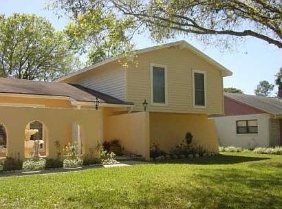 1st image of 11523 Country Oaks Dr