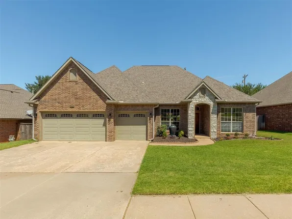 1725 Redland Dr, Edmond, OK 73003