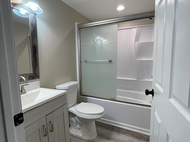 7676 Garrison Dr — Photo 11