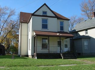 812-814 Lovett Pl, Lorain, OH 44052