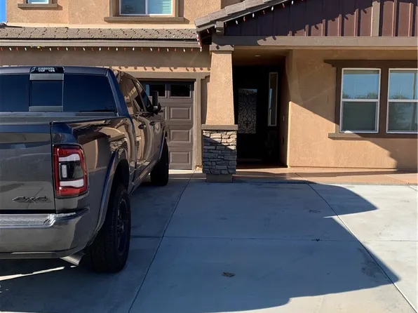 3289 Quarry Dr, Jurupa Valley, CA 92509