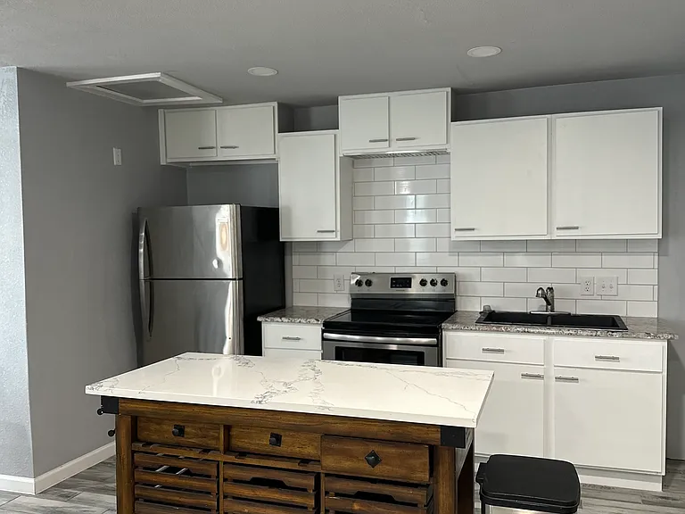 208 Hitching Post Dr — Photo 1