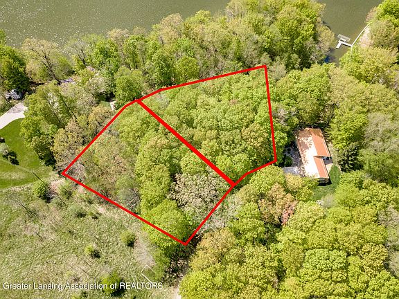 2nd image of 281 Cottonwood Dr
