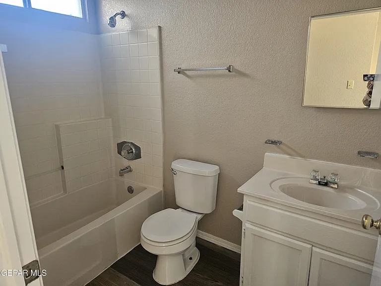 11054 Sunshine Ct — Photo 9