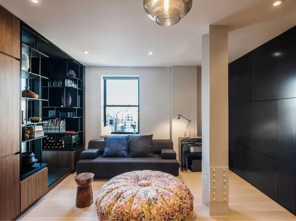 253 West 73rd Street image 1 of 5