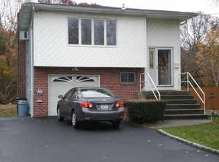 1077 Bay Shore Ave, Bay Shore, NY