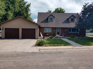 661 W Campbell St, Minden, NE 68959