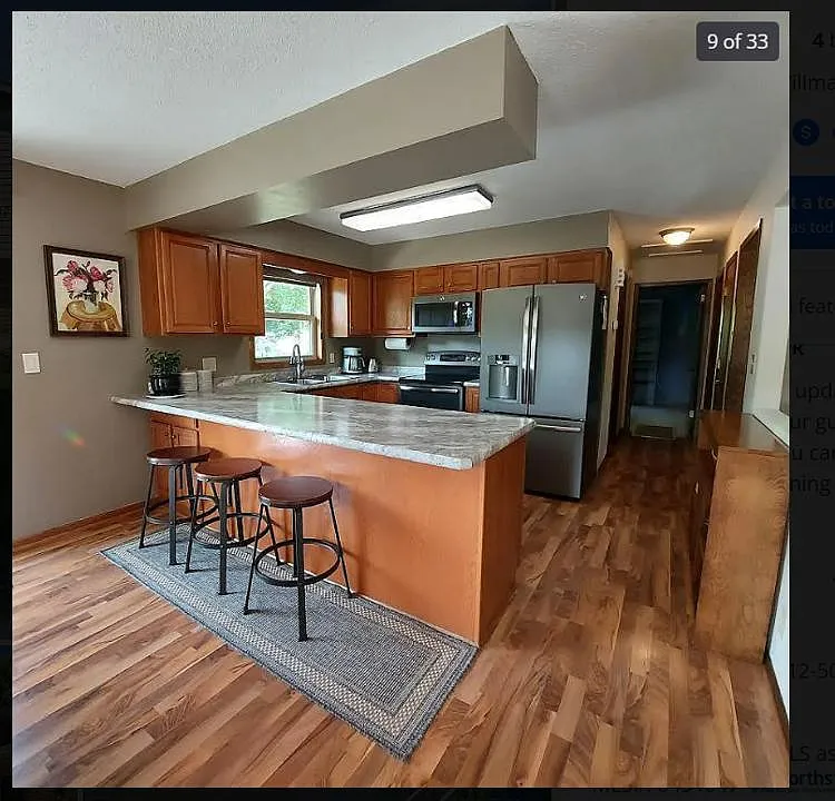 4 bed, 1960 sqft, $2,100 — Photo 3