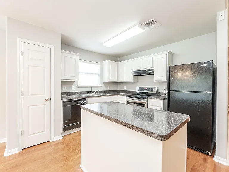 3910 Enclave Mist Ln — Photo 13