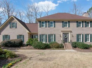 5694 Wilmer Dr, Norcross, GA 30092