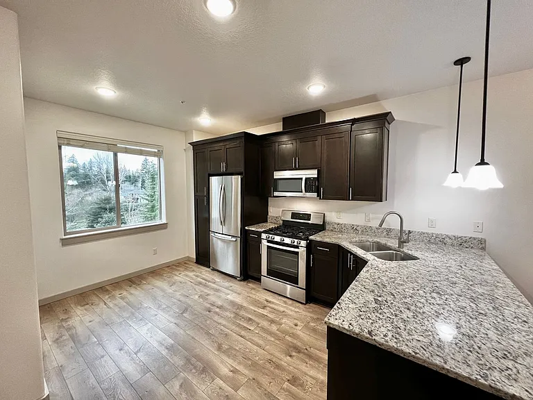Edy Road Townhomes — Photo 20