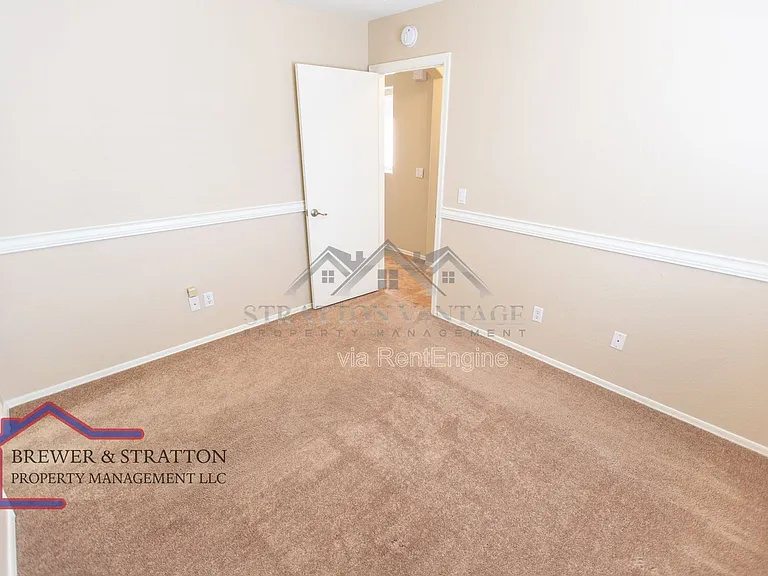 4962 E Holmes Ave — Photo 37
