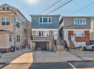 16 George St, Bayonne, NJ 07002