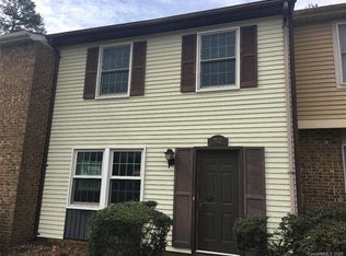 7502 Holly Grove Ct, Charlotte, NC 28227