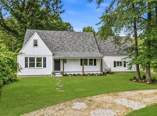 836 School St, Hubbard, OH 44425