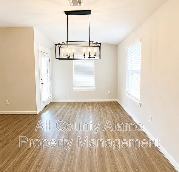 10542 Francisco Way — Photo 7