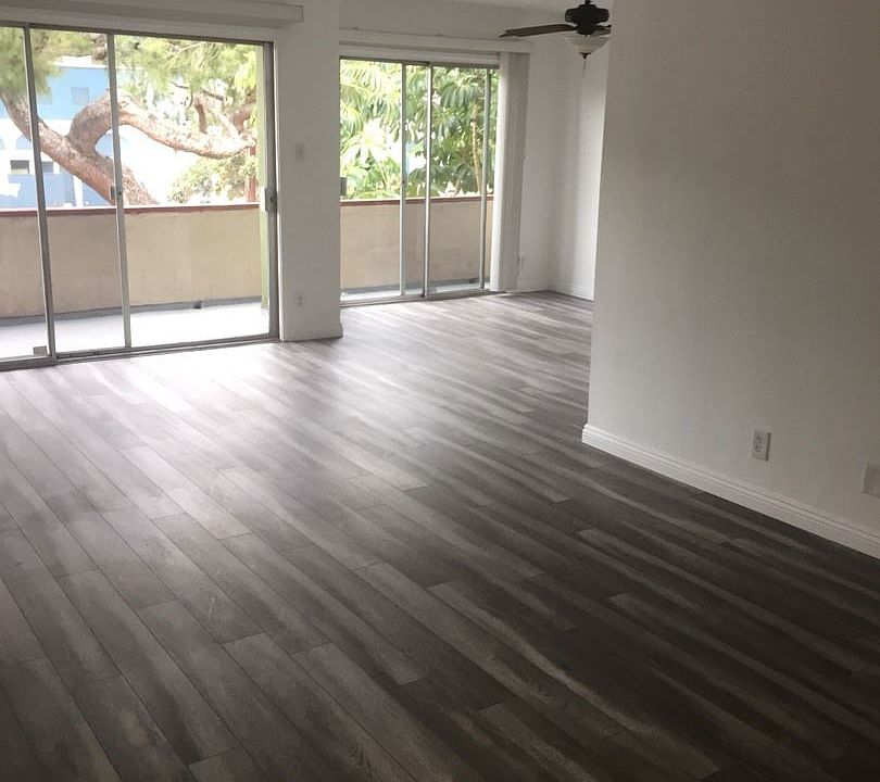 1st image of 4204 Sunset Dr APT 3