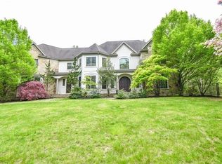 4 Witherbee Ln, Southborough, MA 01772