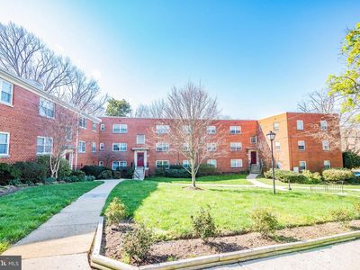 5214 8th Rd S APT 2, Arlington, VA, 22204