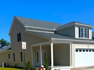 179D Crownshield Ave #13-D, Uxbridge, MA 01569