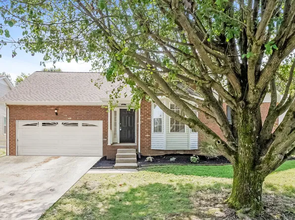 2007 Waterford Dr, Old Hickory, TN 37138