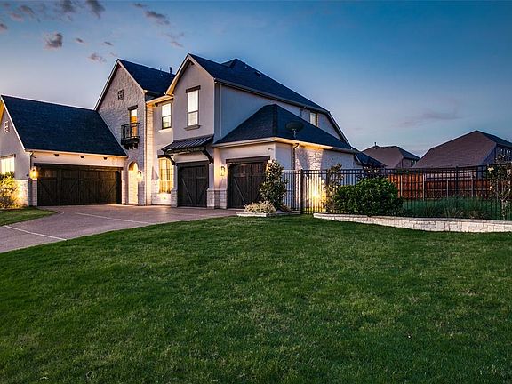 3rd image of 4205 Pearl Crescent Ln