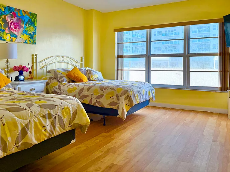 3850 Galt Ocean Dr #210 — Photo 17