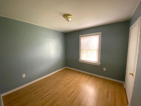 5th image of 120 Linden St #4
