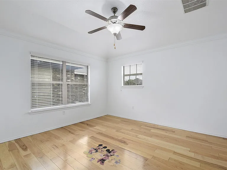 7201 Outfitter Dr — Photo 16