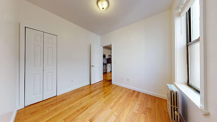 Rented by Bond New York | media 16